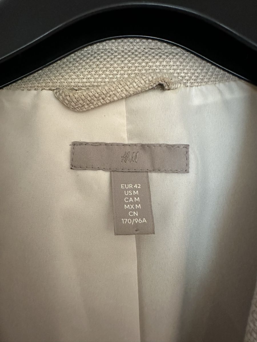 H&M Giacche: H&M Blazer, Gr. 42 Beige strukturiert – Usato da Uster venduto da sus_s85n 2