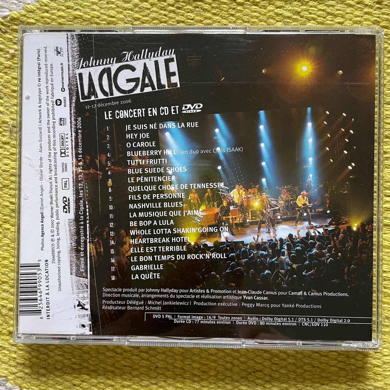 CD: JOHNNY HALLYDAY-CD+DVD LA CIGALE – Usato da Rorschacherberg venduto da CD-Roli 1