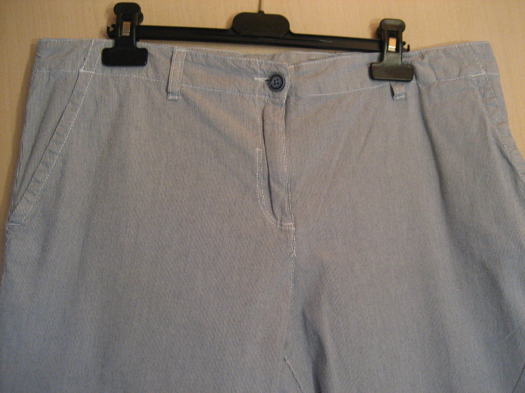 Tom Tailor Pantaloni: Pantalon Tom Taylor taille 42 – Usato da Delémont venduto da marryb 1