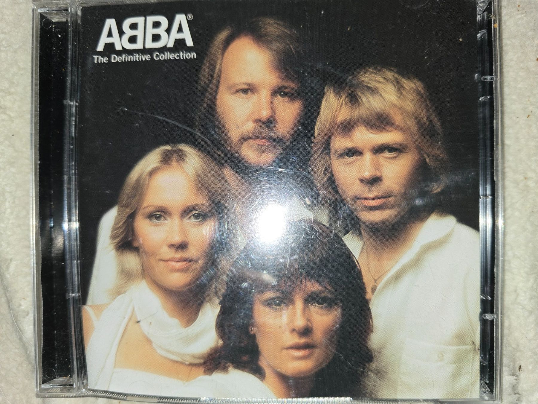 CD: CD - ABBA - The Definitive Collection – Usato da La Neuveville venduto da Diamise