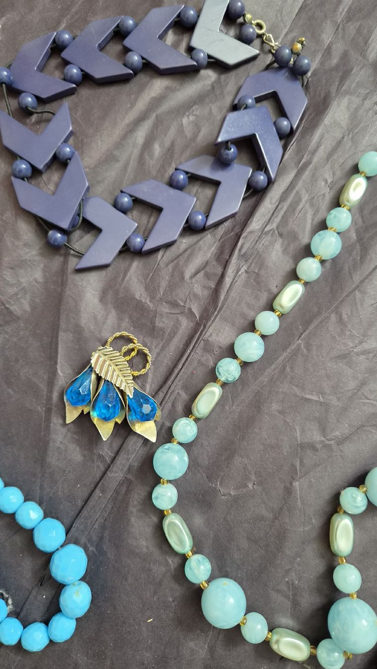 Altri gioielli: Schmuck Konvolut blau Diverse – Usato da Kölliken venduto da MissesBossTop1 4
