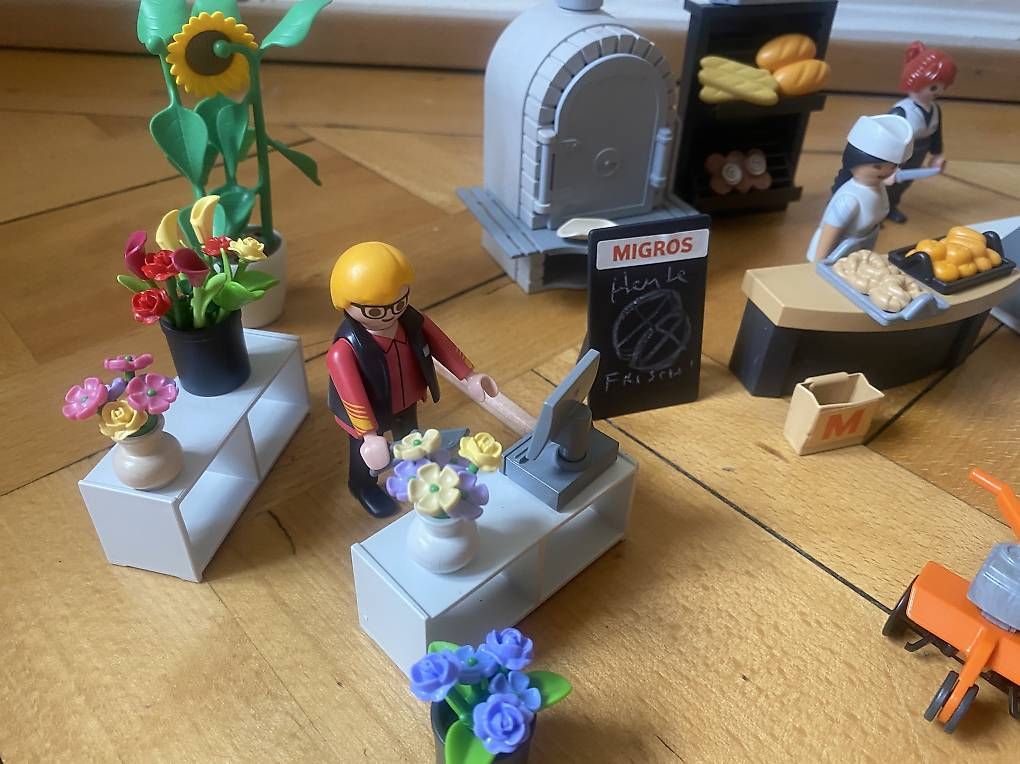 Playmobil Jouets: Playmobil Migros-Sets – D'occasion à Basel par kitkaethy01 2