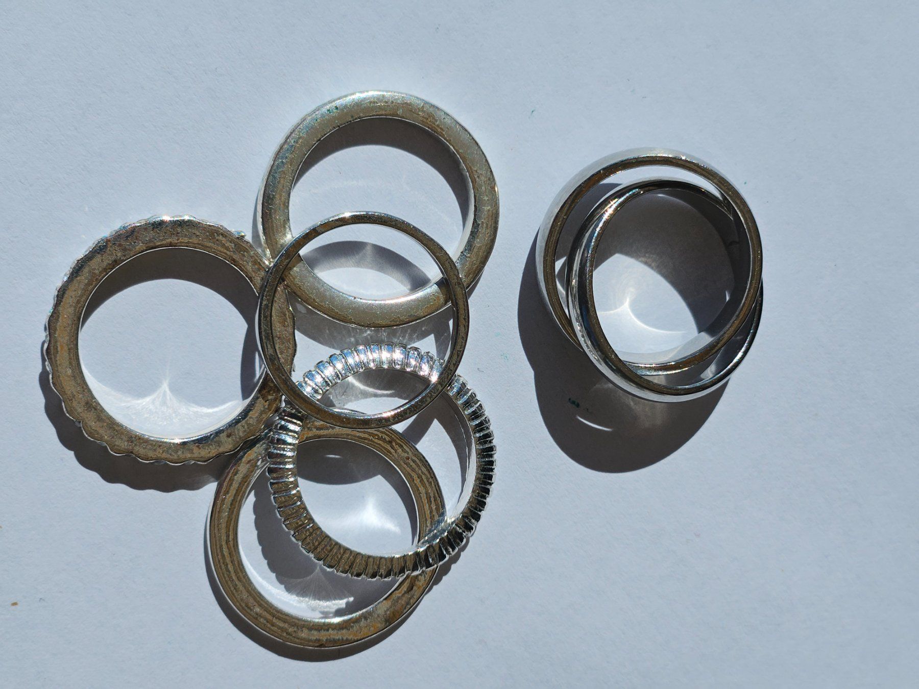 Anelli: Beisteck- Ringe 5er Set. + Doppelring silberfarben – Usato da Zuzwil SG venduto da Martino1981