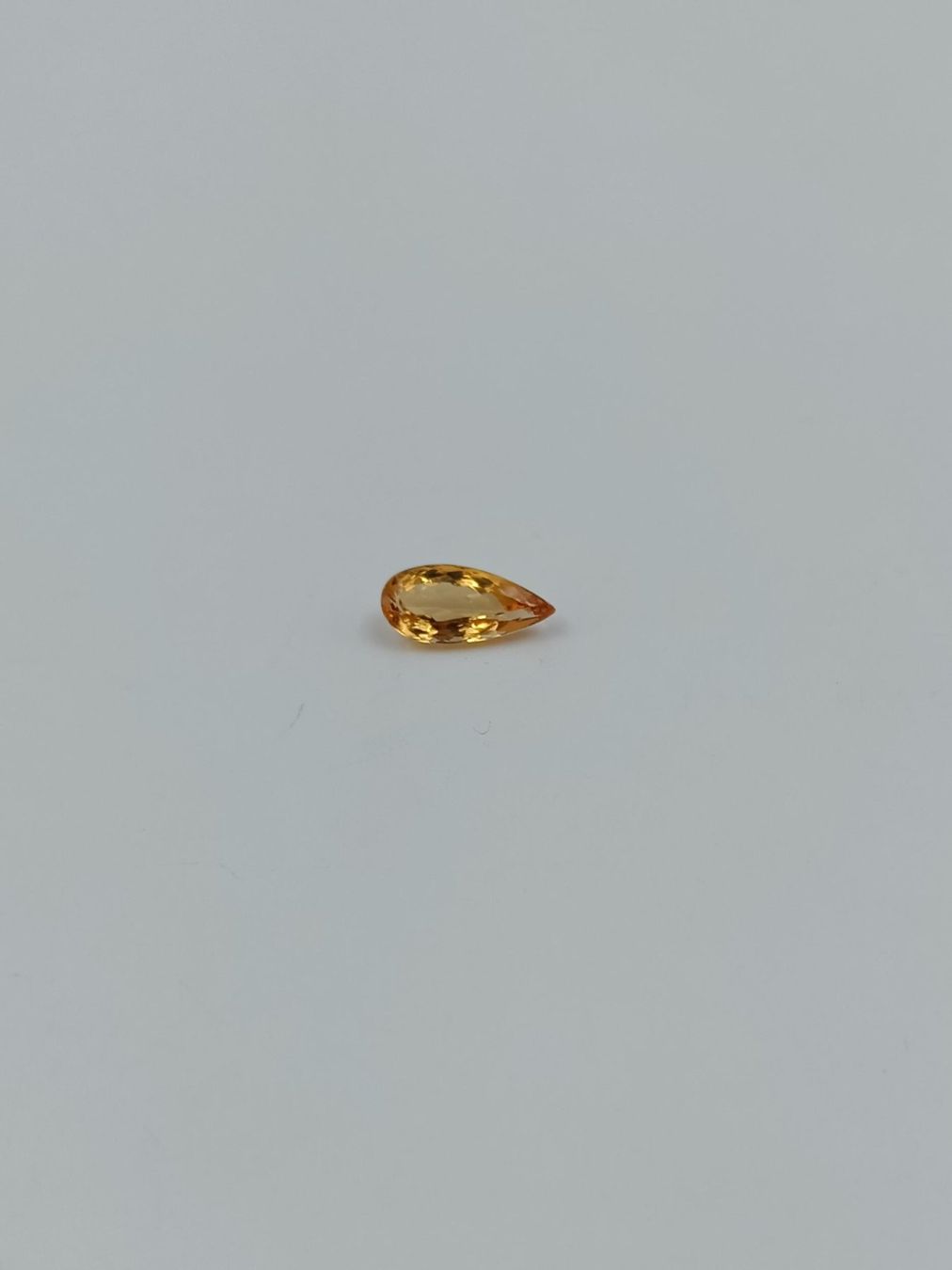 Pietre preziose: 1 HONIGGOLDFARBENER TOPAS 6.54 CT. – Usato da Luzern venduto da EdiGem 5