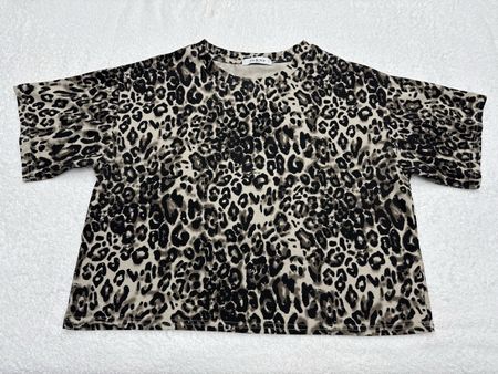 T-shirt femme yu & me Paris motif léopard taille unique 100%