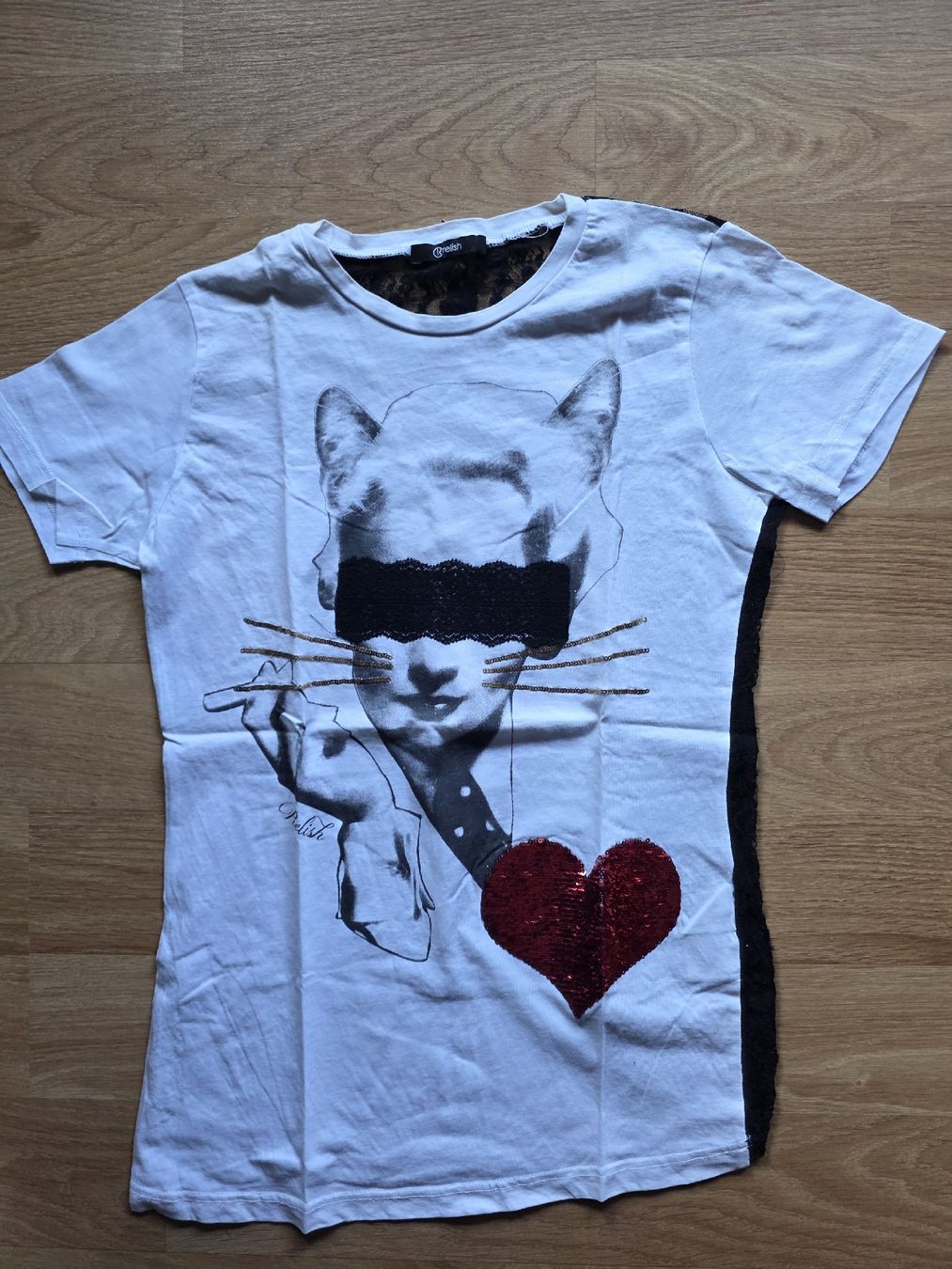 T-shirt: T-shirt elegante taille S – Nuovo (secondo la descrizione) da Crans-Montana venduto da eli_57z8