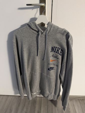 Nike hoodie NEW