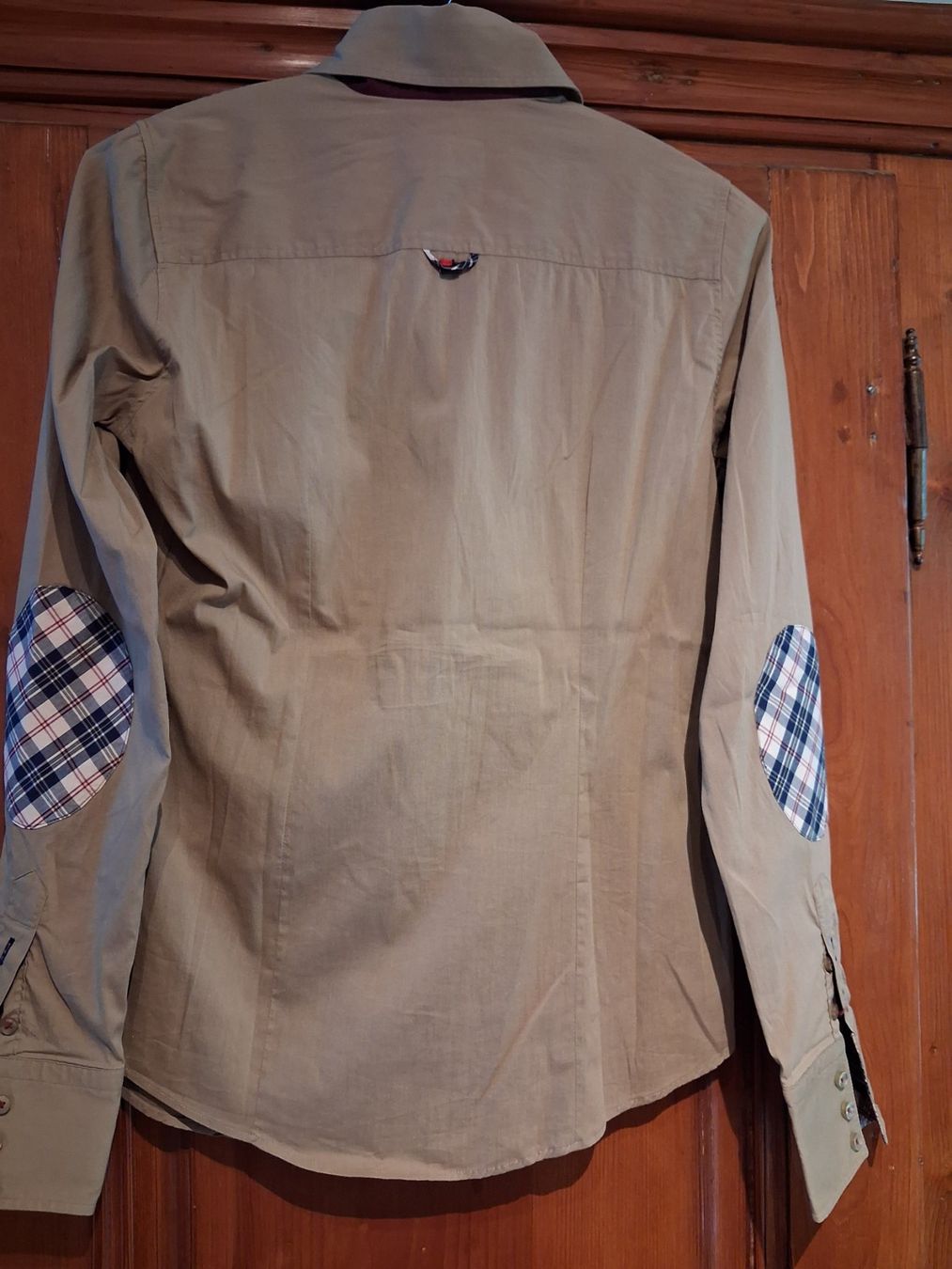 Camicette: BLUSE - Marke 7 camicie - Hellbraun - M – Usato da Luzern venduto da miocarobabbonetoscan 2