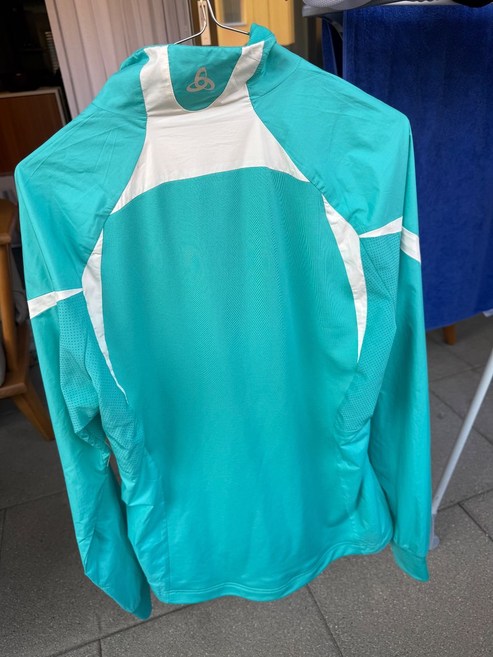 Odlo Giacche: Odlo Jogging Jacke Gr. M neuwertig – Nuovo (secondo la descrizione) da Sursee venduto da Kaloo01 2