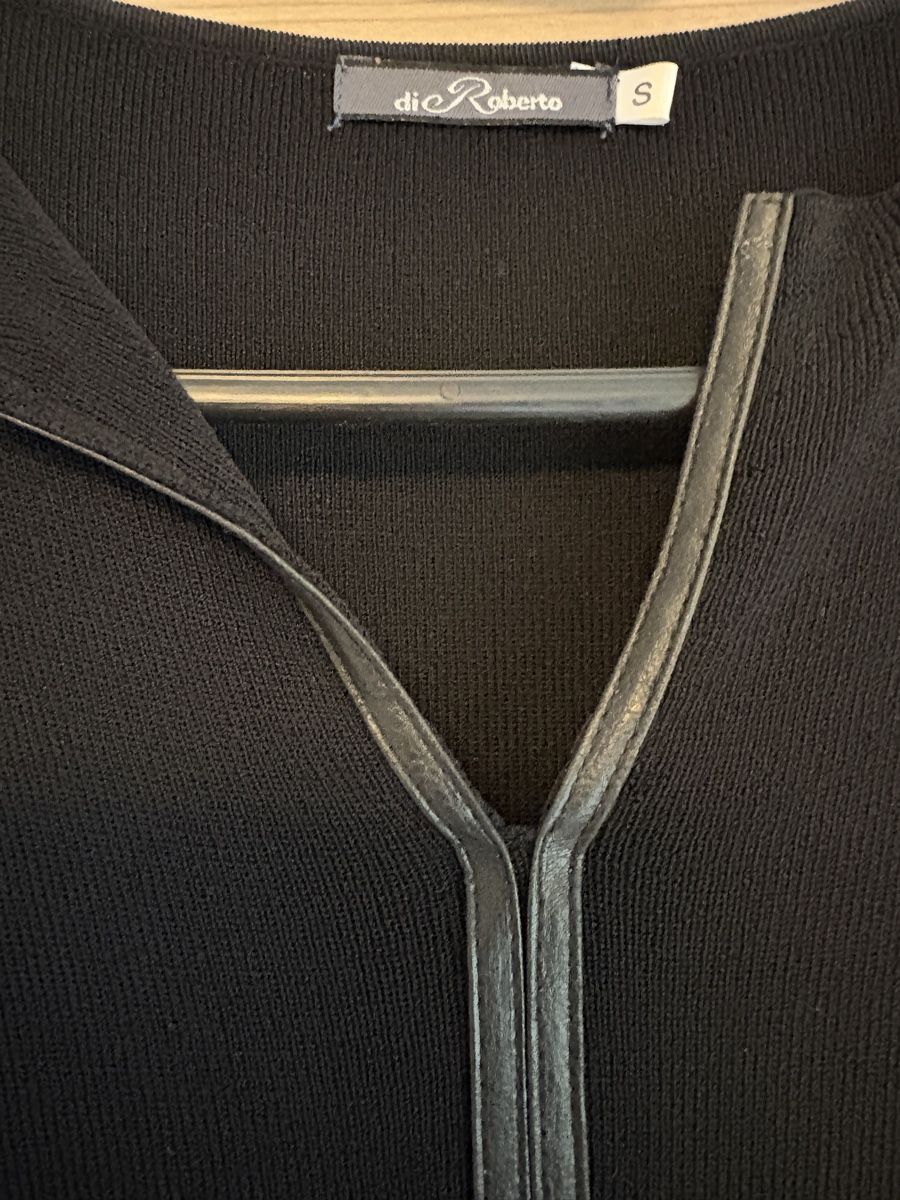 Maglioni & Felpe: Schwarzer Pullover von Di Roberto, Gr. S – Nuovo (secondo la descrizione) da Oberengstringen venduto da Marling 1