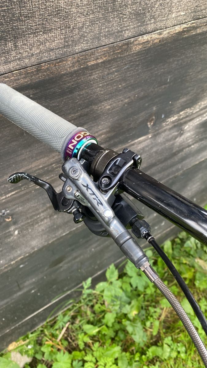 Velos: Ribisu Rocket Downhill Bike XTR Saint FOX – Gebraucht aus Riederalp von kla_dqt8 4