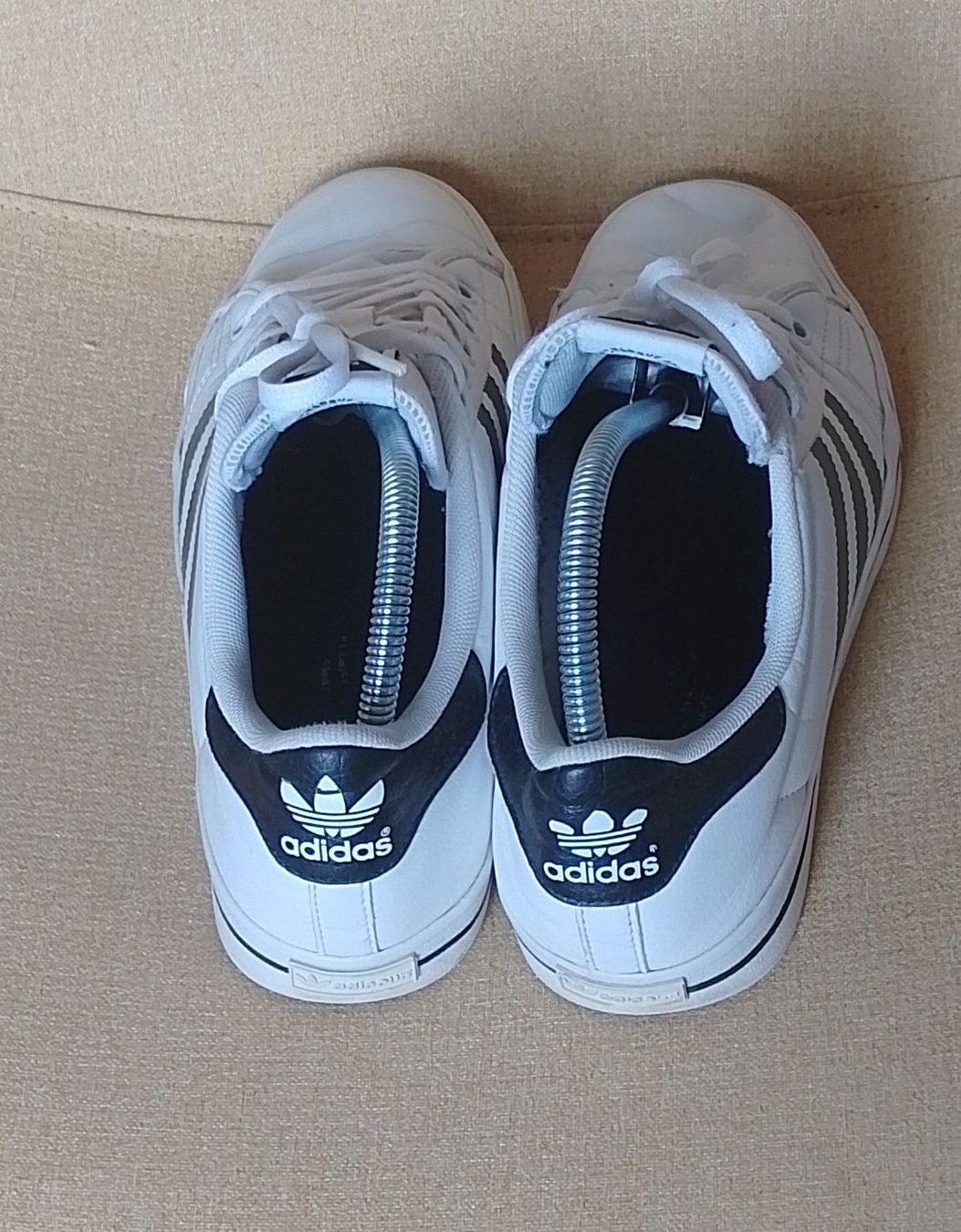 Adidas Herrenschuhe: Adidas Sneaker weiss, vintage Model – Gebraucht aus Uznach von EMaria83 1