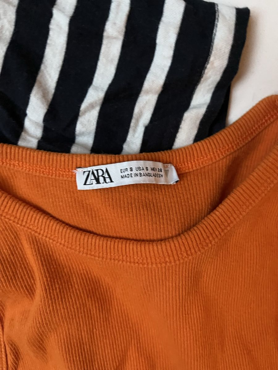 Top: T-Shirt and Crop top Set – Usato da Zürich venduto da Agave_Sue 1