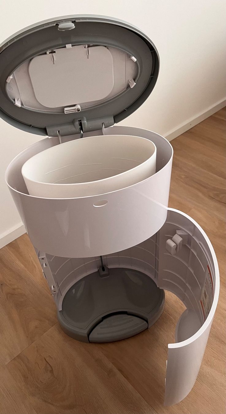 Abfalleimer: Windeleimer Korbell weiss grau - top! – Gebraucht aus Zürich von WintiZH14 5
