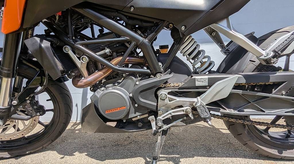 Strada: KTM 200 Duke Occasion – Usato da Oberengstringen venduto da SNoermels 4