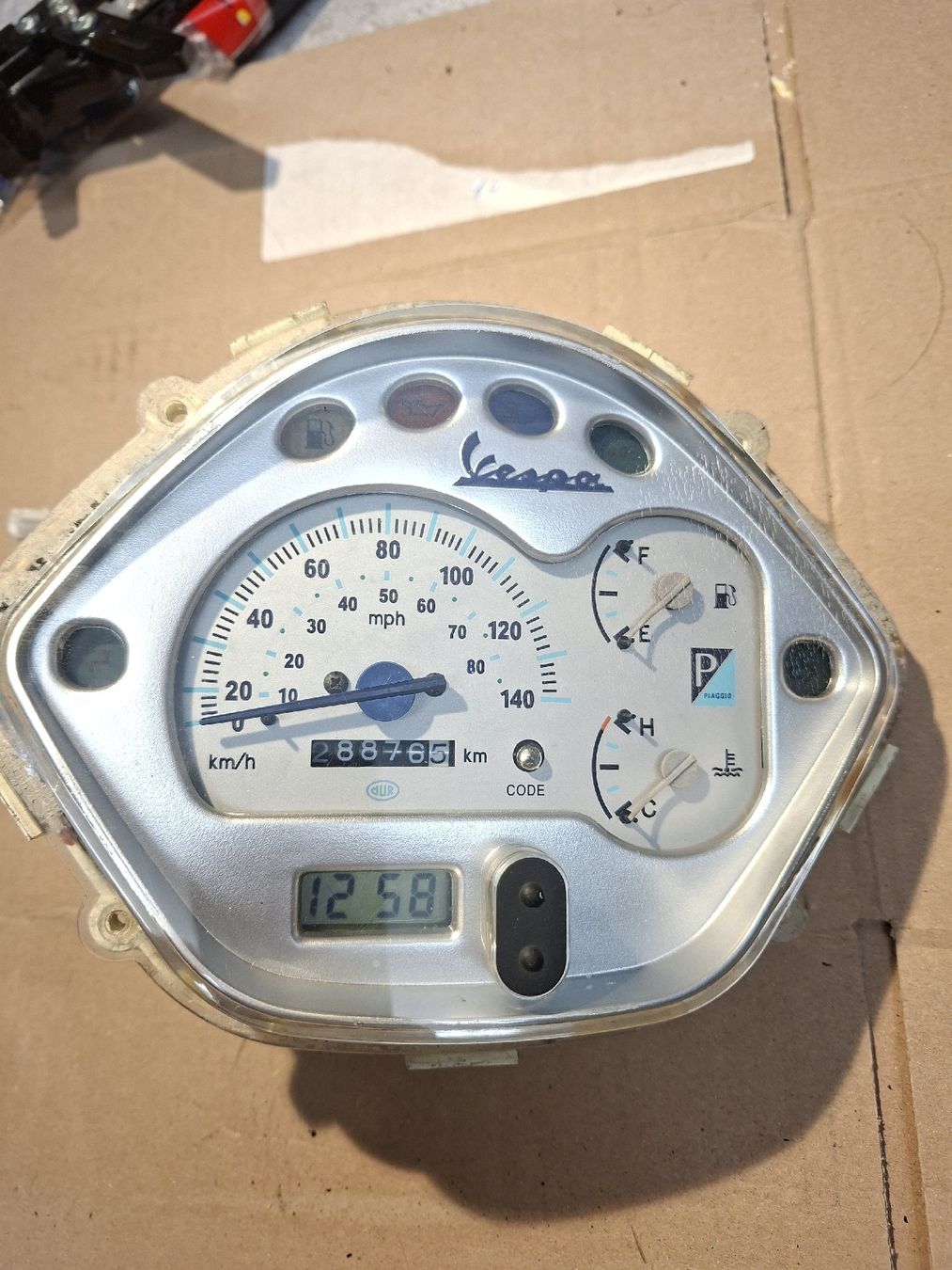 Piaggio Tutti pezzi di ricambio per scooter: Tacho original Piaggio fly – Usato da Höri venduto da Kanonenfutter3
