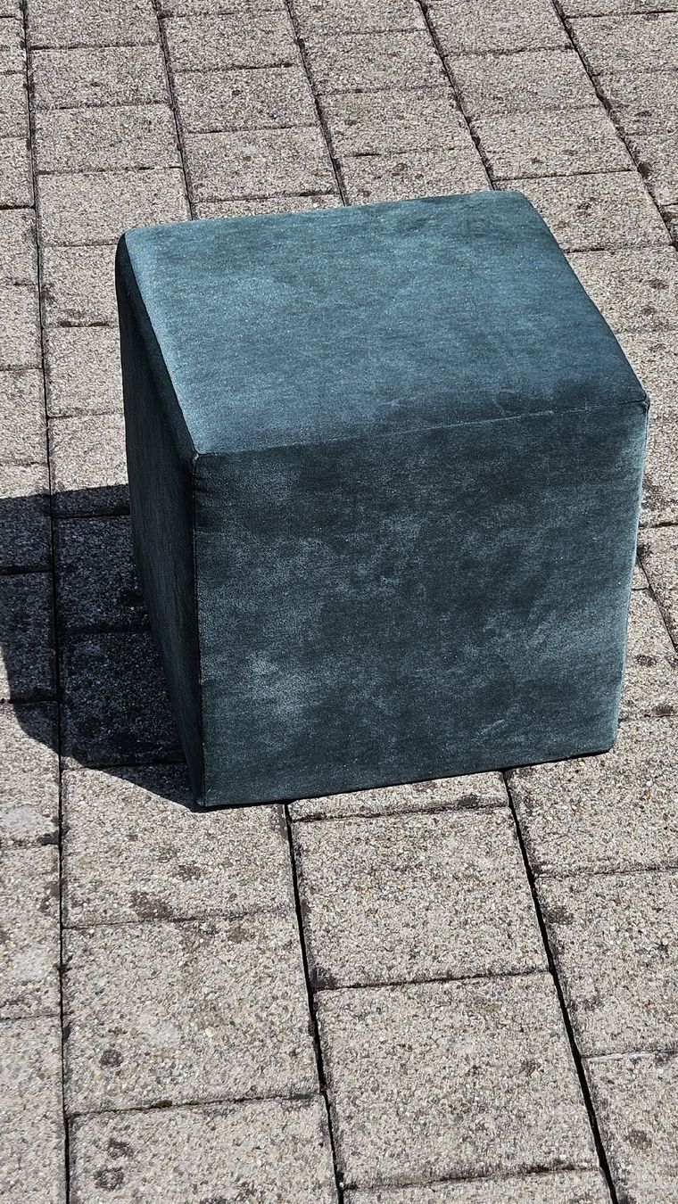 Hocker: Hocker – Neu (gemäss Beschreibung) aus Wikon von jojo812 1