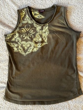Wild Roses top gr. L dessin tribal
