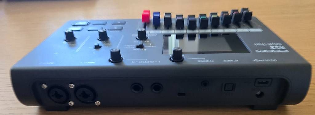 Zoom Enregistreurs: Zoom R12 : Enregistreur multipistes numérique compact – D'occasion à Gland par Paco_de_Lucia1 3