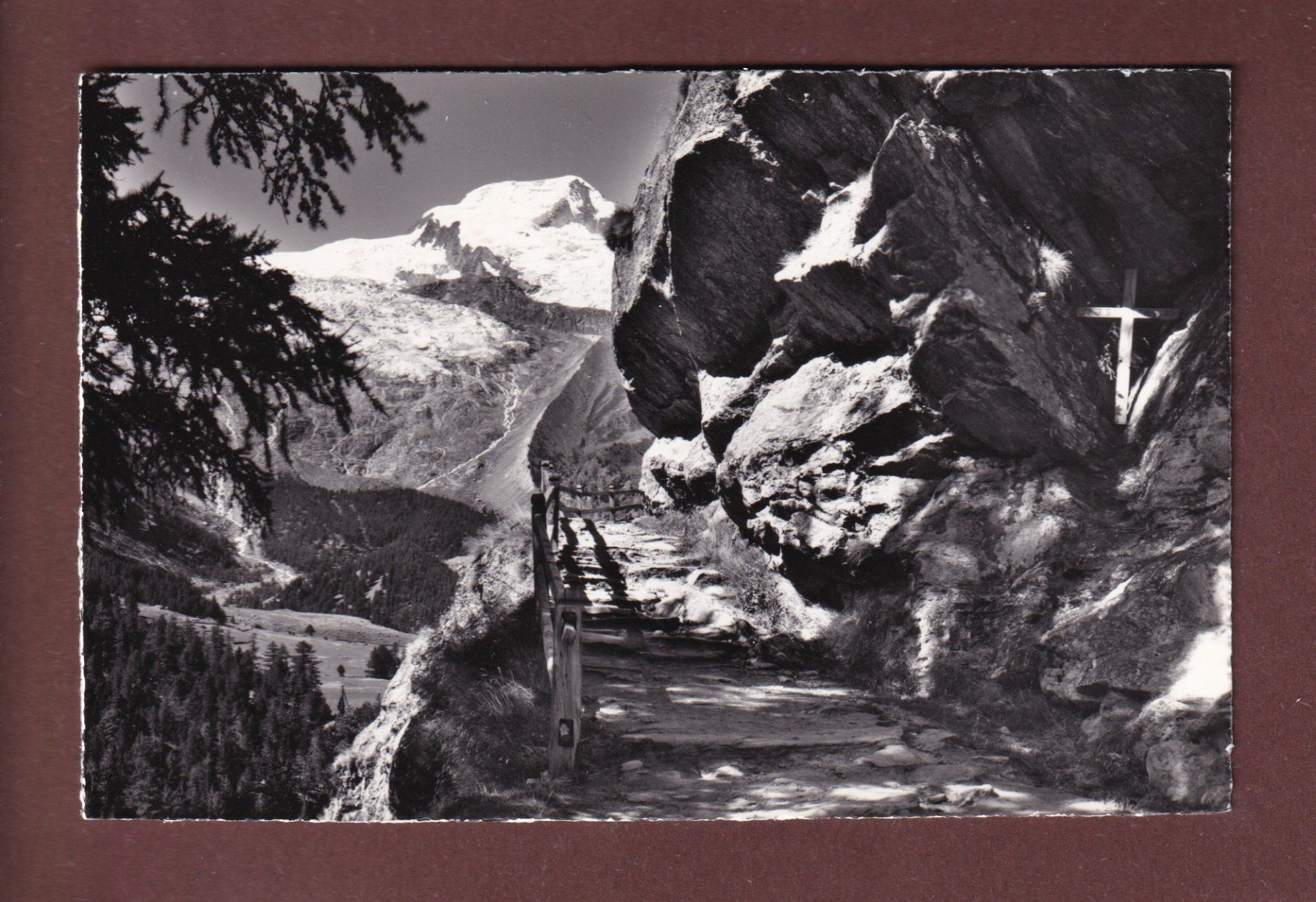 Cartoline postali: KAPELLENWEG bei SAAS-FEE – Usato da Pully venduto da nicecards-shop