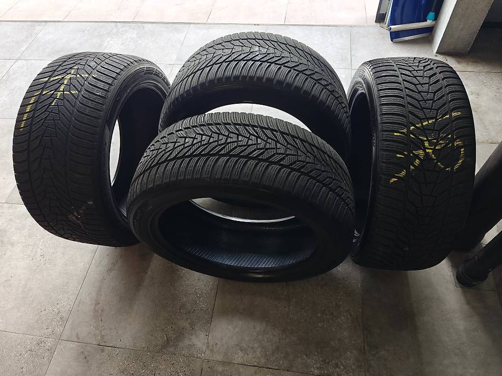 Pneumatici & Ruote complete: Hankook Winterreifen  – Usato da Bern venduto da elcancro7
