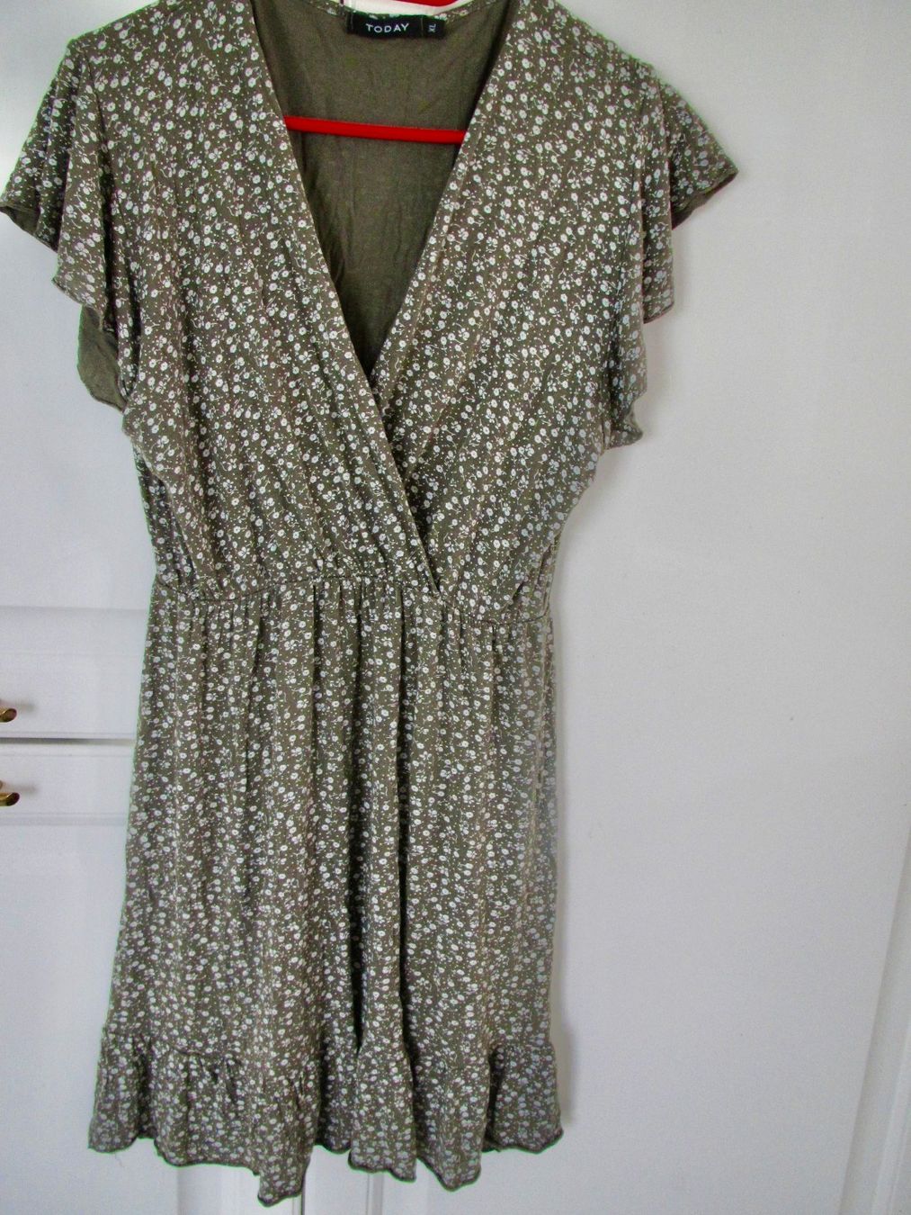 Vestiti: ROBE D'ETE TODAY – Usato da Murten venduto da Selliot