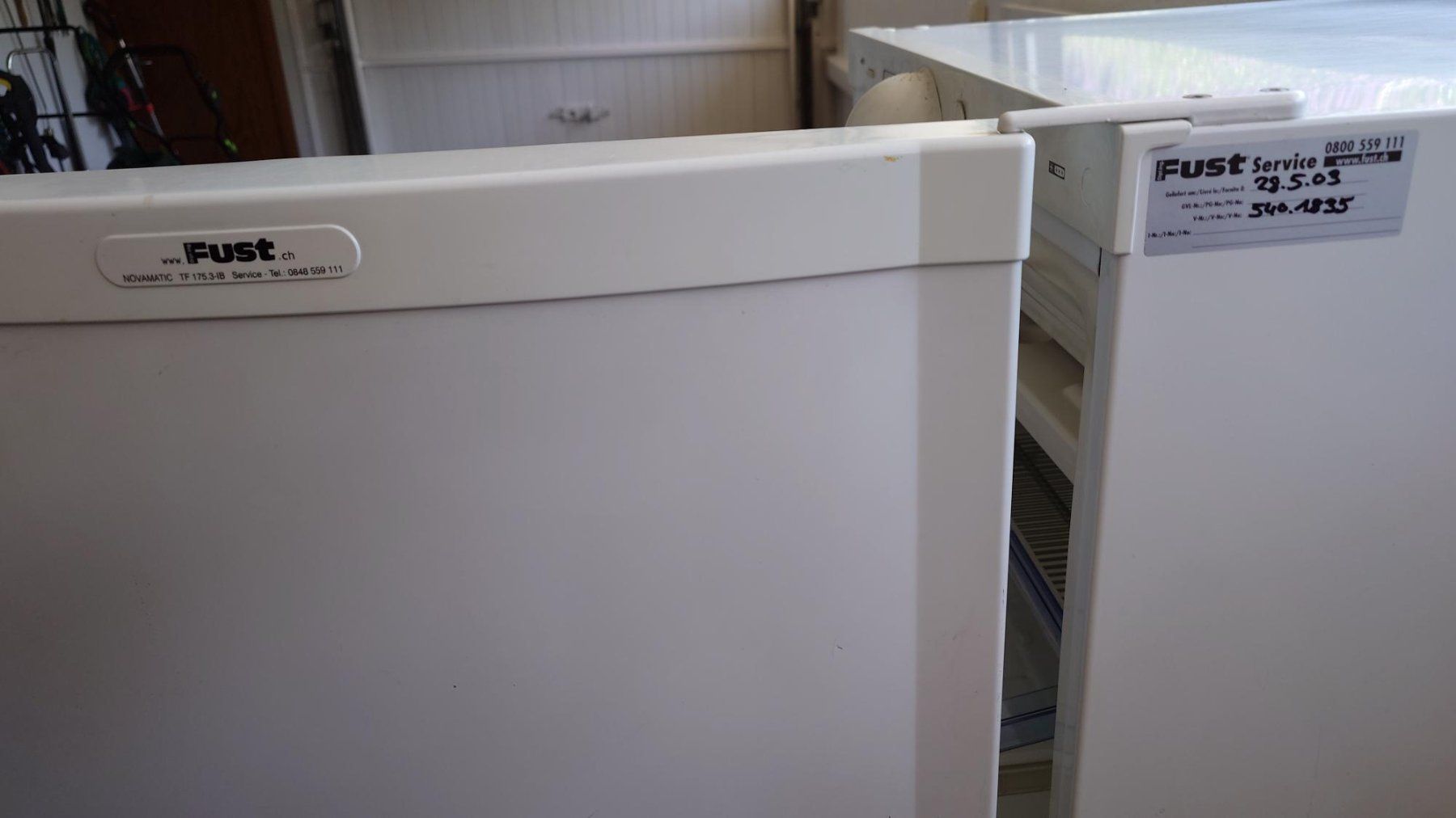 Fust Congelatori: GEFRIERSCHRANK – Usato da Kloten venduto da Bradley007 2