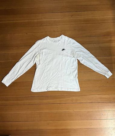 NIKE LANGARMSHIRT WEISS