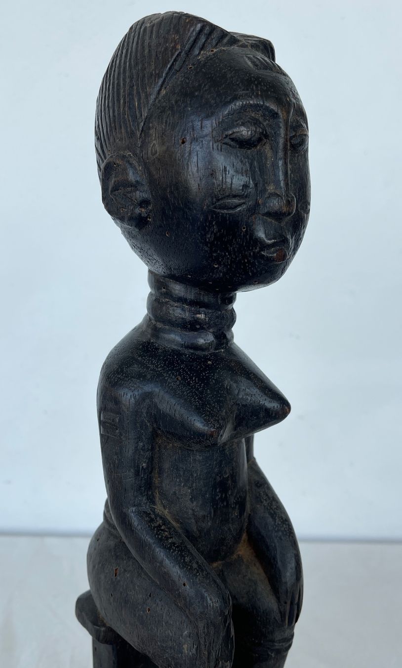 Skulpturen & Statuen: antike Baule Figur Elfenbeinküste Höhe 31 cm – Gebraucht aus Rüthi (Rheintal) von  5