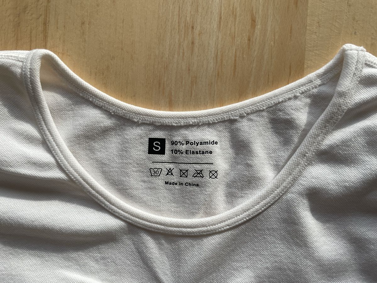 Top: Crop Top manches longues blanc, Taille S – Usato da Ins venduto da Nick63 1