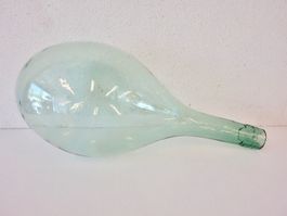alte Chianti-Flasche ohne Standfläche Ballonflasche Flasche