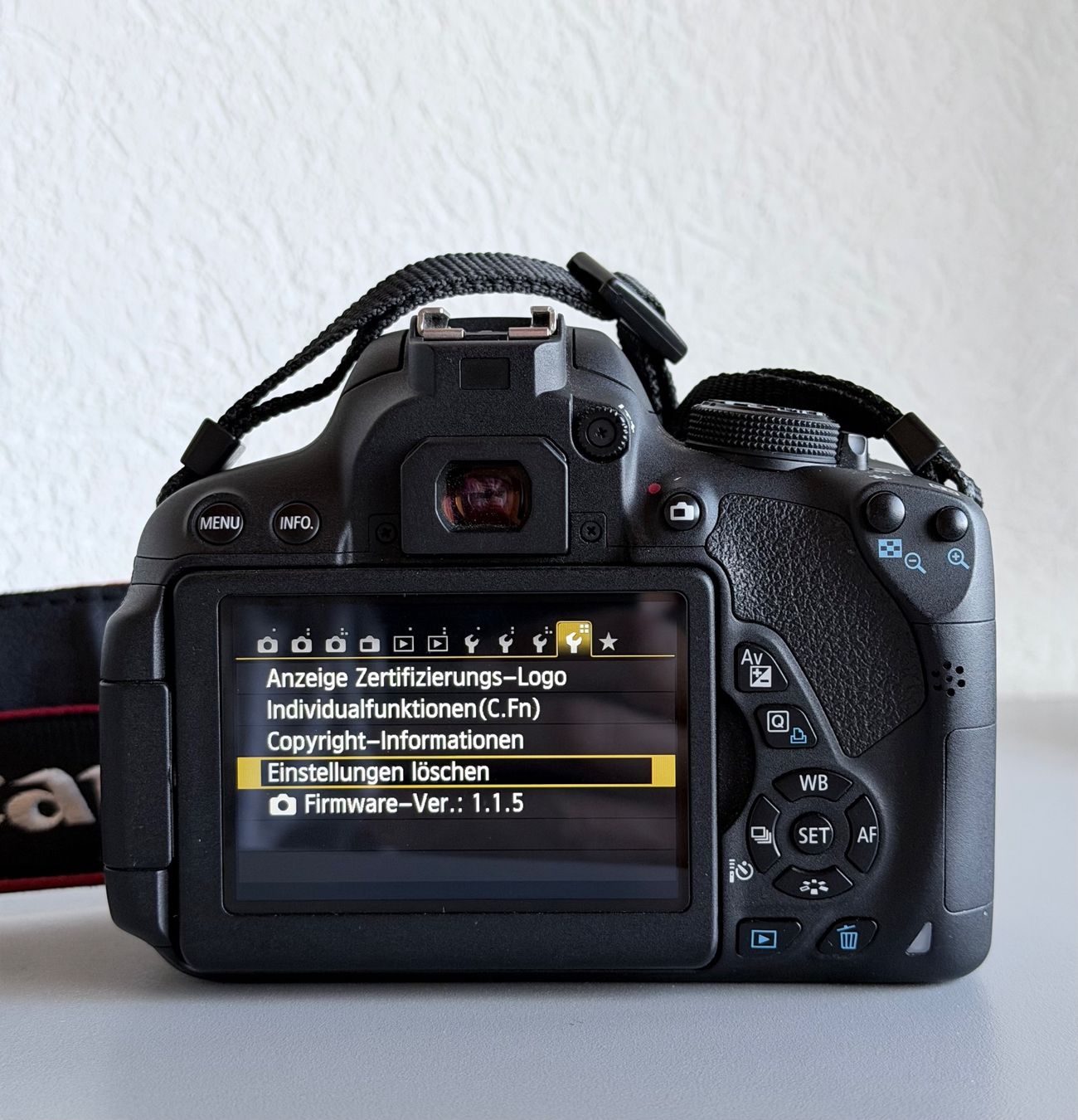 Canon Appareil photo: Canon EOS 700D Body, Spiegelreflexkamera – D'occasion à Gossau SG par goma-Swiss 1