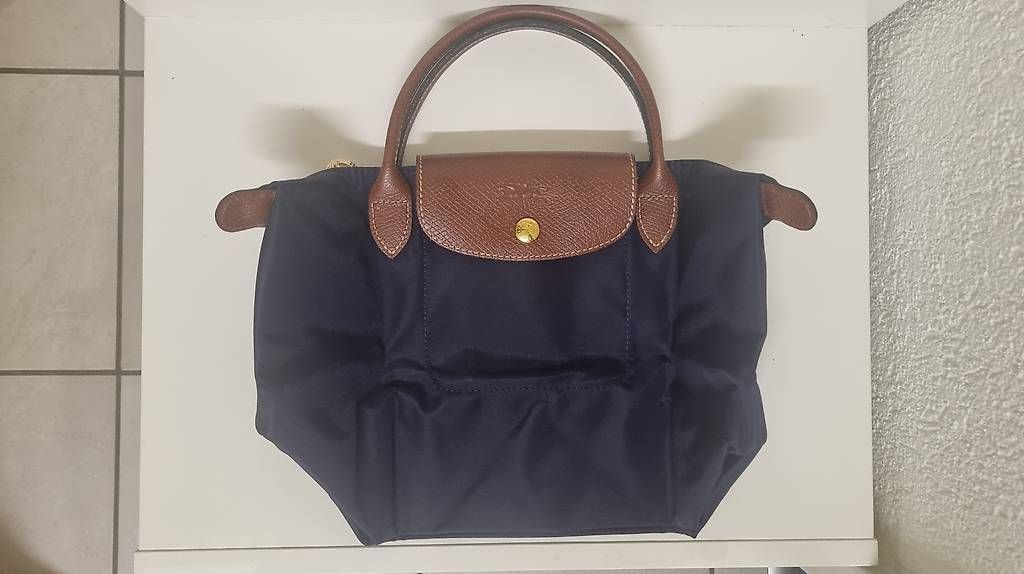 Sacs femmes: Longchamp sac bleu S – D'occasion à Prangins par man_s5pp 1