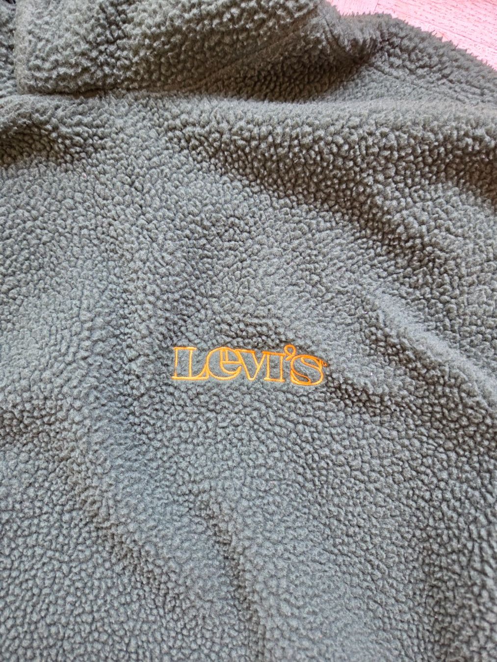 Levi's Maglioni & Felpe: Pull à capuche meltonné vert Levi's – Usato da Grand-Lancy venduto da jess.gms 2