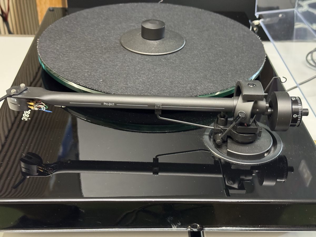 Pro-ject Tourne-disques: Pro-Ject Classic P2.9  – D'occasion à Ebertswil par audivero 2
