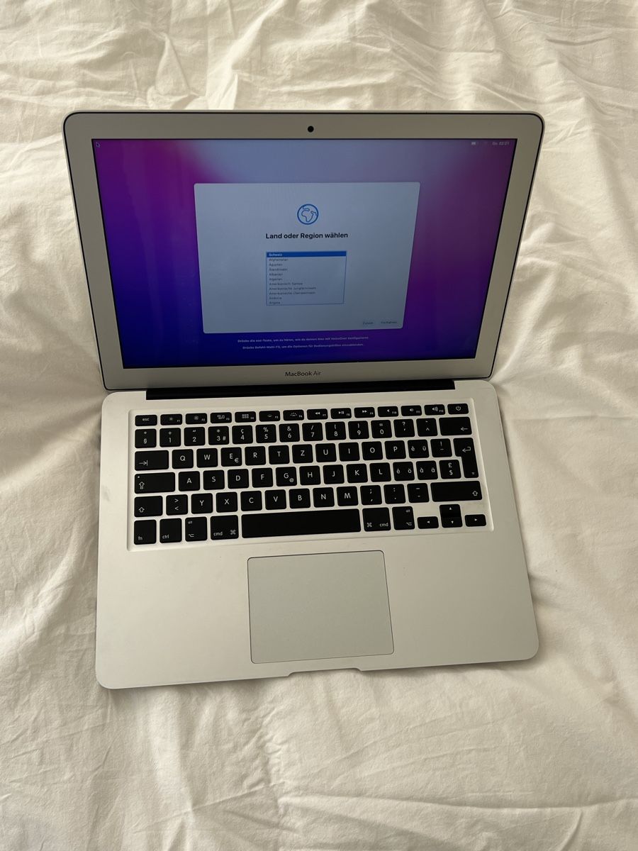 Apple Notebook: Mac Air – Usato da Zürich venduto da hannah.liaaa