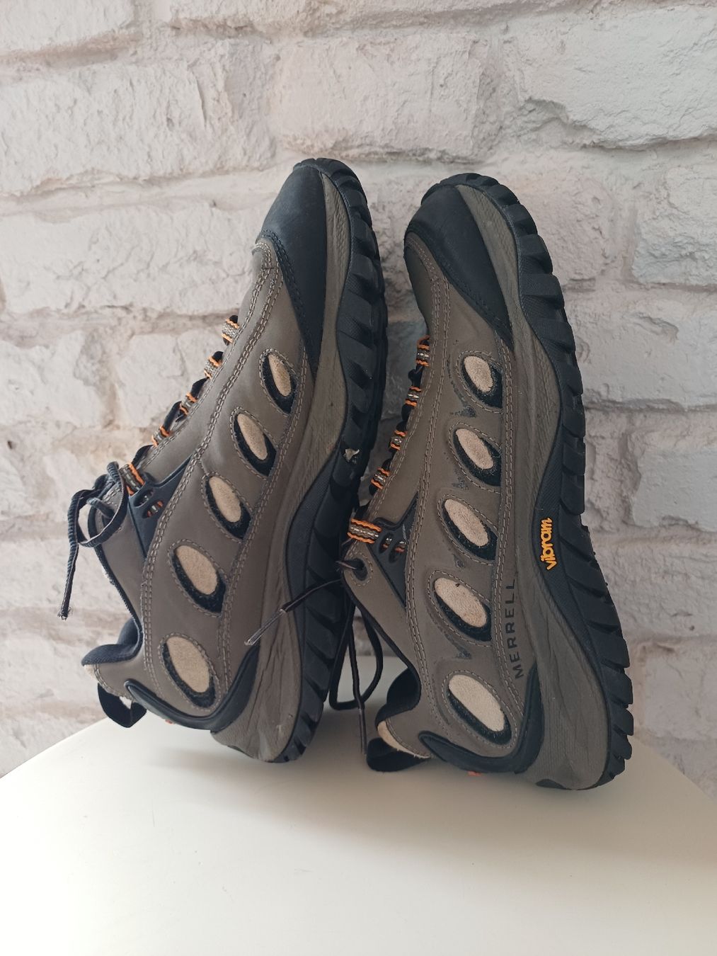 Merrell Scarpe da uomo: Merrell Wanderschuhe Herren Gr. 42 Vibram Sohle  – Usato da Därligen venduto da Musle73 1
