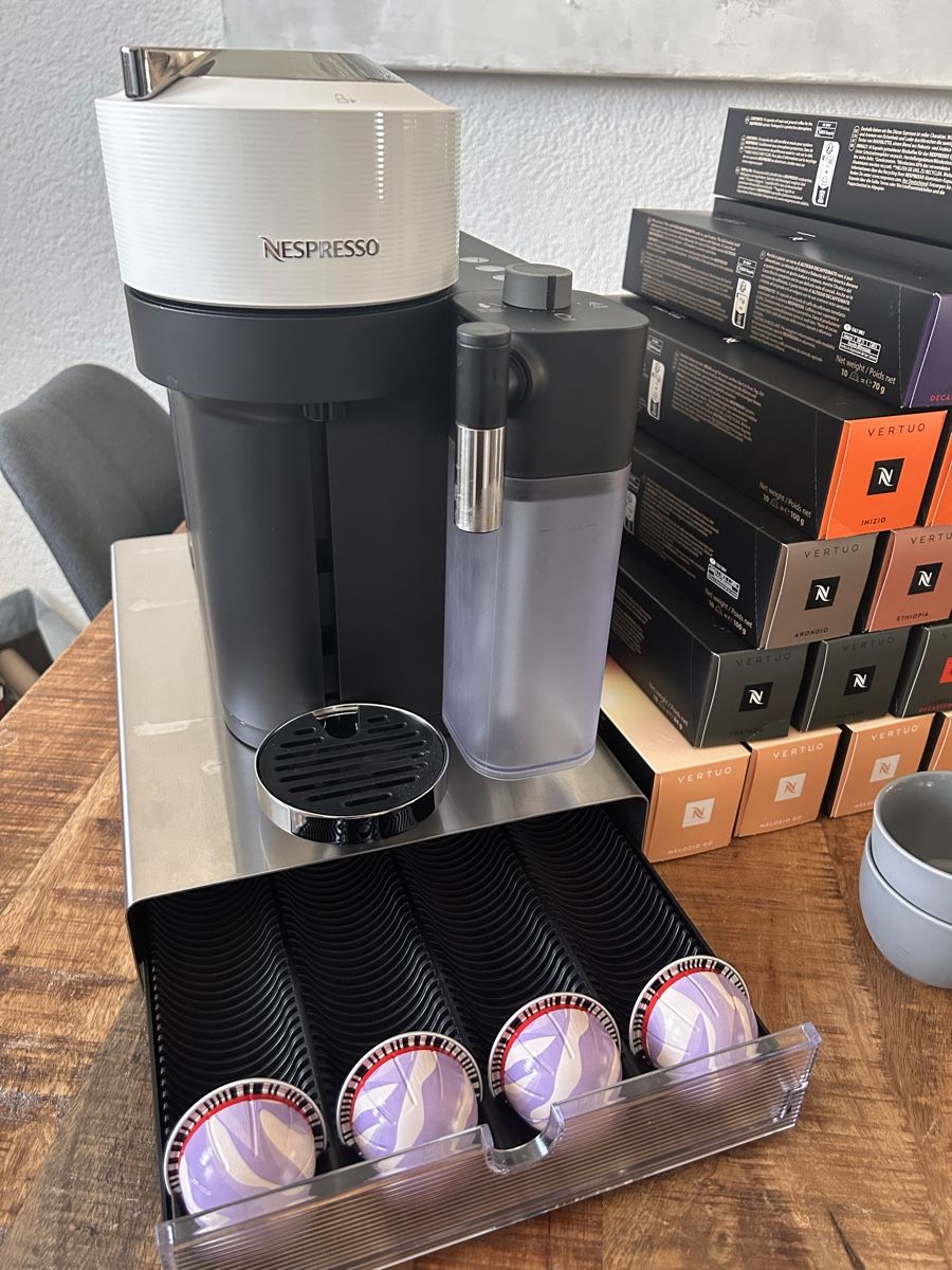 Nespresso Macchine per caffè & Macchine per espresso: Gran Lattissima + 340 Kapseln – Nuovo (secondo la descrizione) da Thun venduto da Anni1977 6