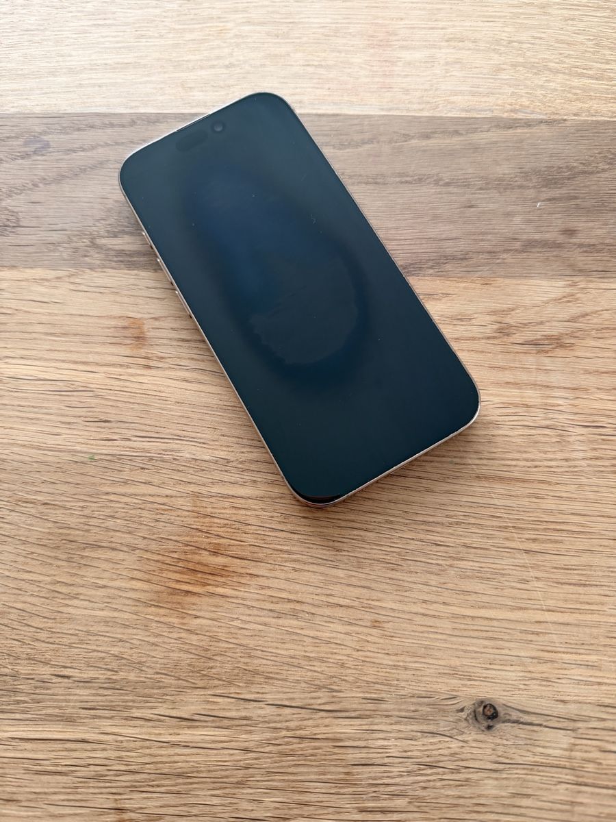 Apple Handys / Smartphones: Iphone 16 pro – Gebraucht aus Olten von Gilgrossenbacher 4