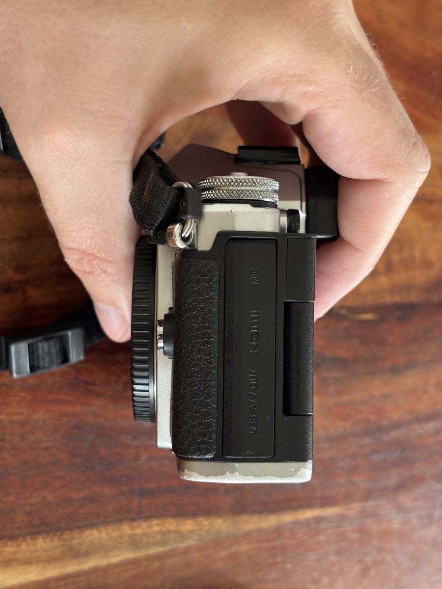Olympus Fotocamera: Defekte Digitalkamera Olympus OM-D E-M5 Mark II – Difettoso da Langenthal venduto da rob_2kqd 5