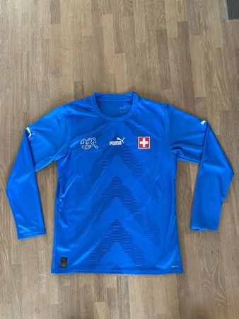 Maillot de foot Suisse taille M manches longues Original