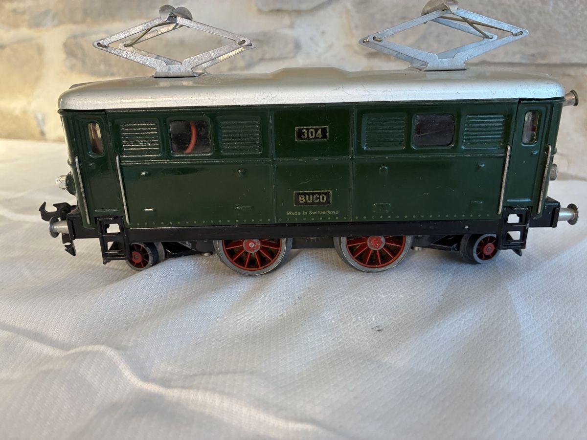 Buco Modellini di ferrovie: Lokomotive 304 Buco – Usato da Buchs AG venduto da sasami01