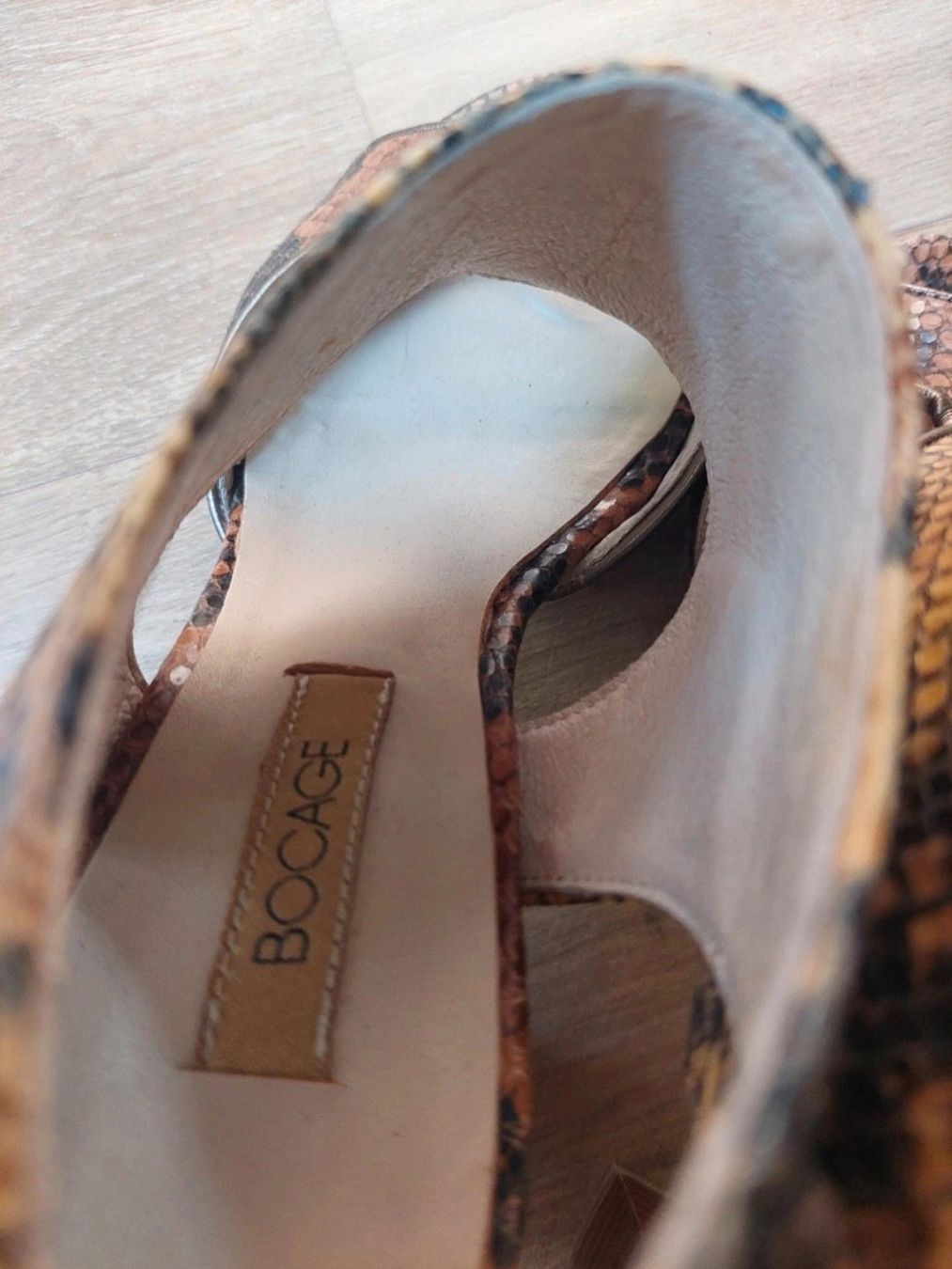 Scarpe da donna: Bocage Sandales cuir effet python originales T 38 – Usato da Genève venduto da a_t_g5kq 5