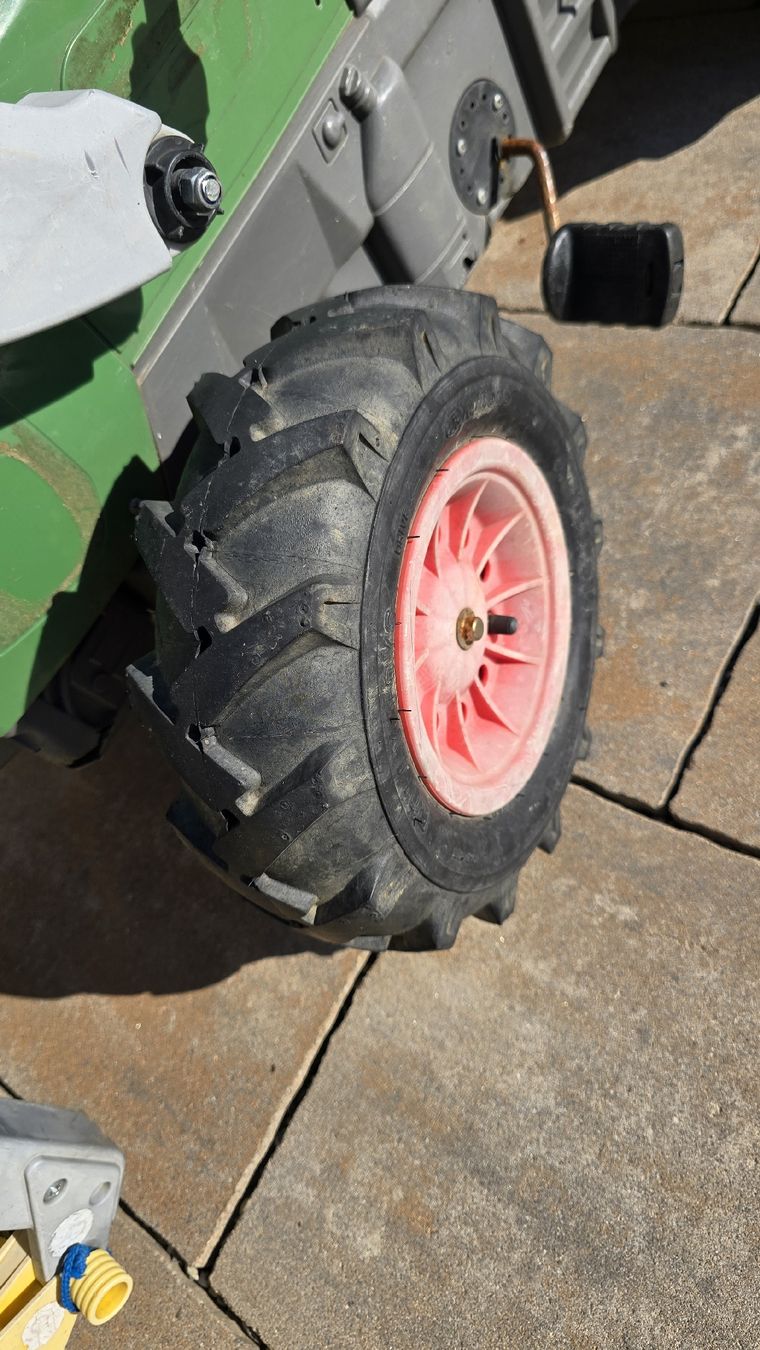 Veicoli per bambini: Trettraktor mit Anhänger – Usato da Hägglingen venduto da krahu 3