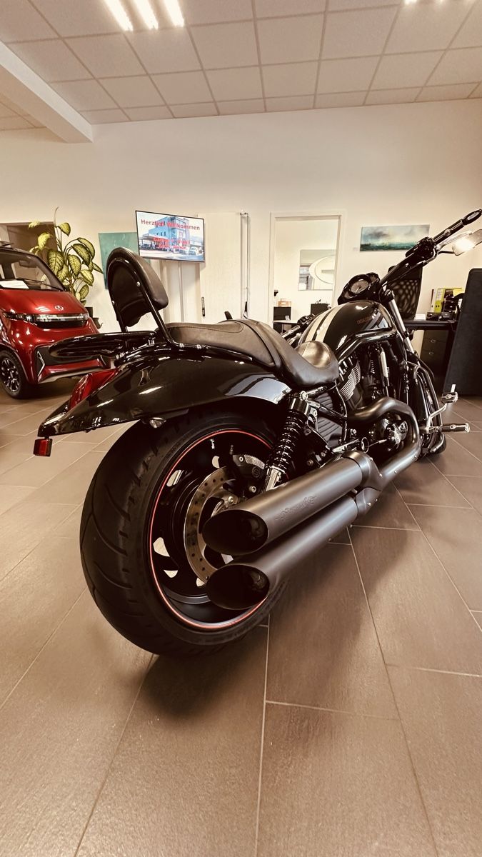 Chopper: Harley Davidson VRSCDX Night Rod Special – Gebraucht aus Liestal von 4410Liestal 4