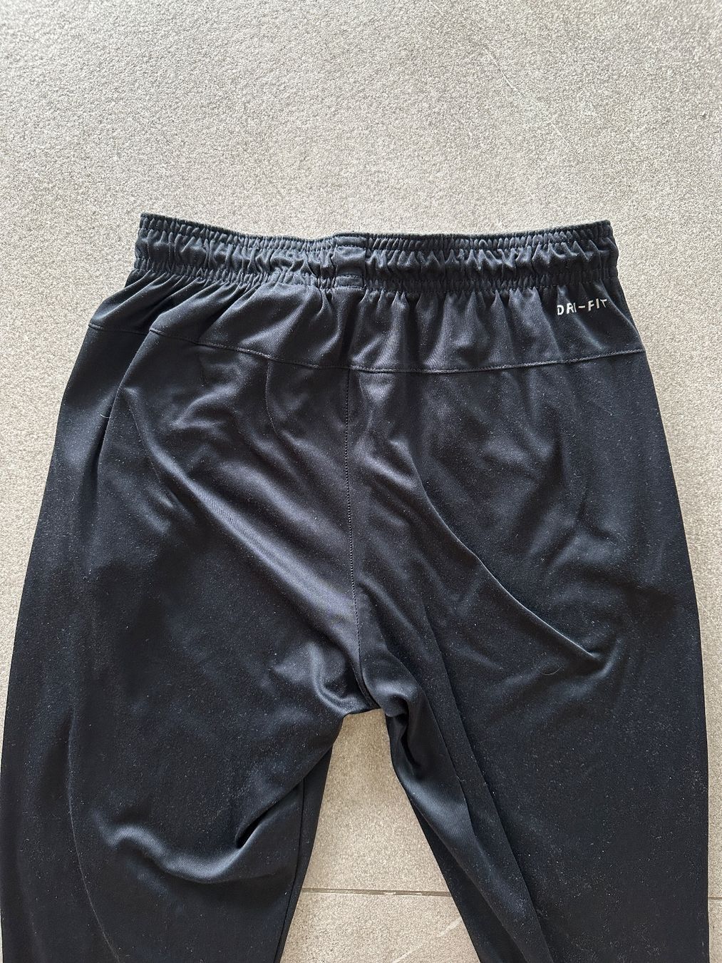 Nike Pantaloni: Nike Sporthose, Herren S – Usato da Baar venduto da renbee 2