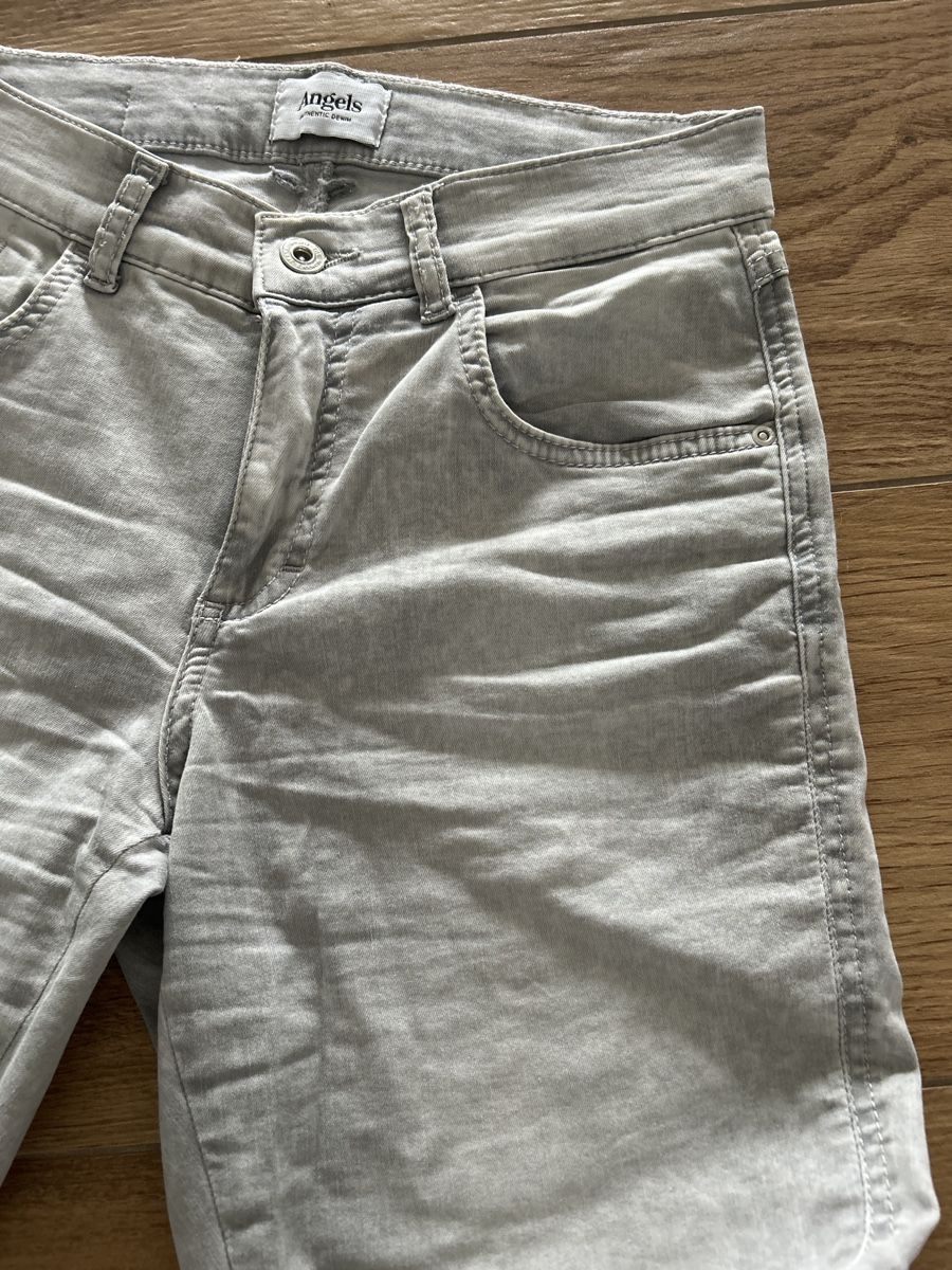 Angels Jeans: Angels Jeans Gr. 34 in hellgrau – Nuovo (secondo la descrizione) da Worben venduto da AlliaB 5