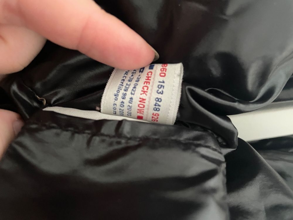 Moncler Vestes: Moncler Kurze Daunenjacke Beige – D'occasion à Wollerau par Vinagoni 3