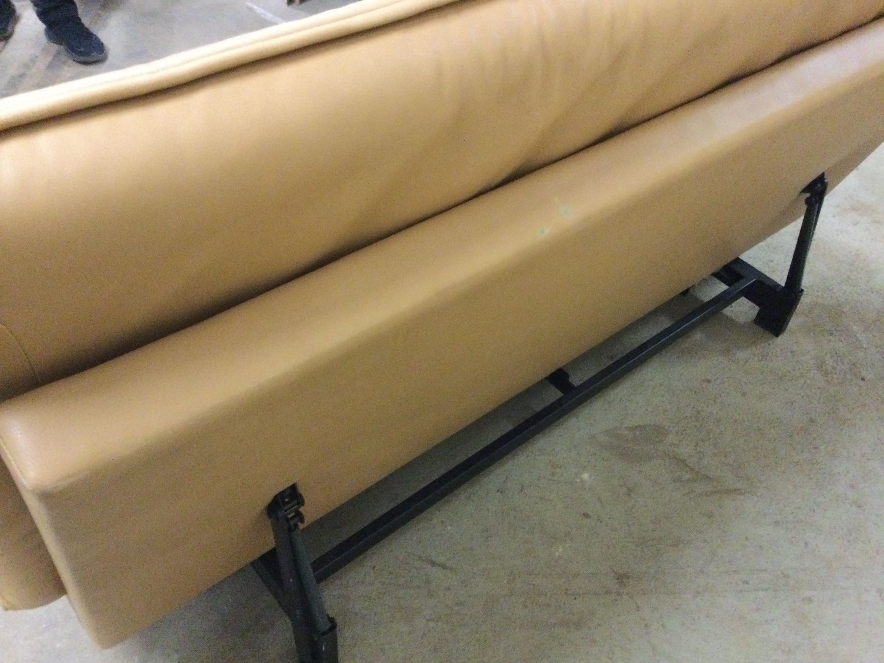Wittmann Sofas: Wittmann Colli Schlafsofa – Gebraucht aus Zürich von  5