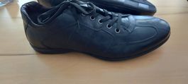 Schwarze Lederschuhe neuwertig 42
